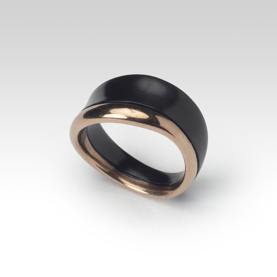 Ανδρικό δαχτυλίδι από οξειδωμένο ασήμι & ροζ χρυσό Άνδρας Άνδρας