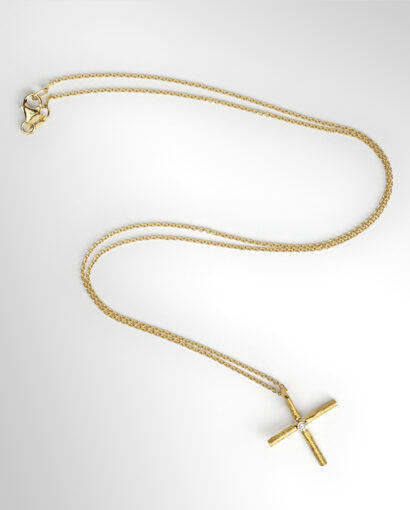 Cross in 18K solid gold Contemporary Cross