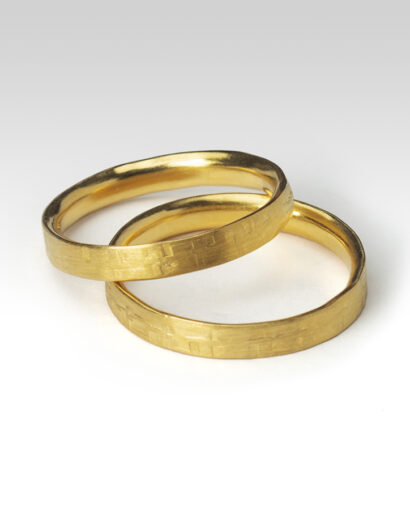 Wedding bands in 18K gold Contemporary Wedding Bands