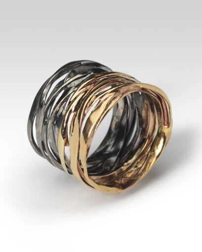 “Wires” ring in black rodium and rose gold Contemporary Rings